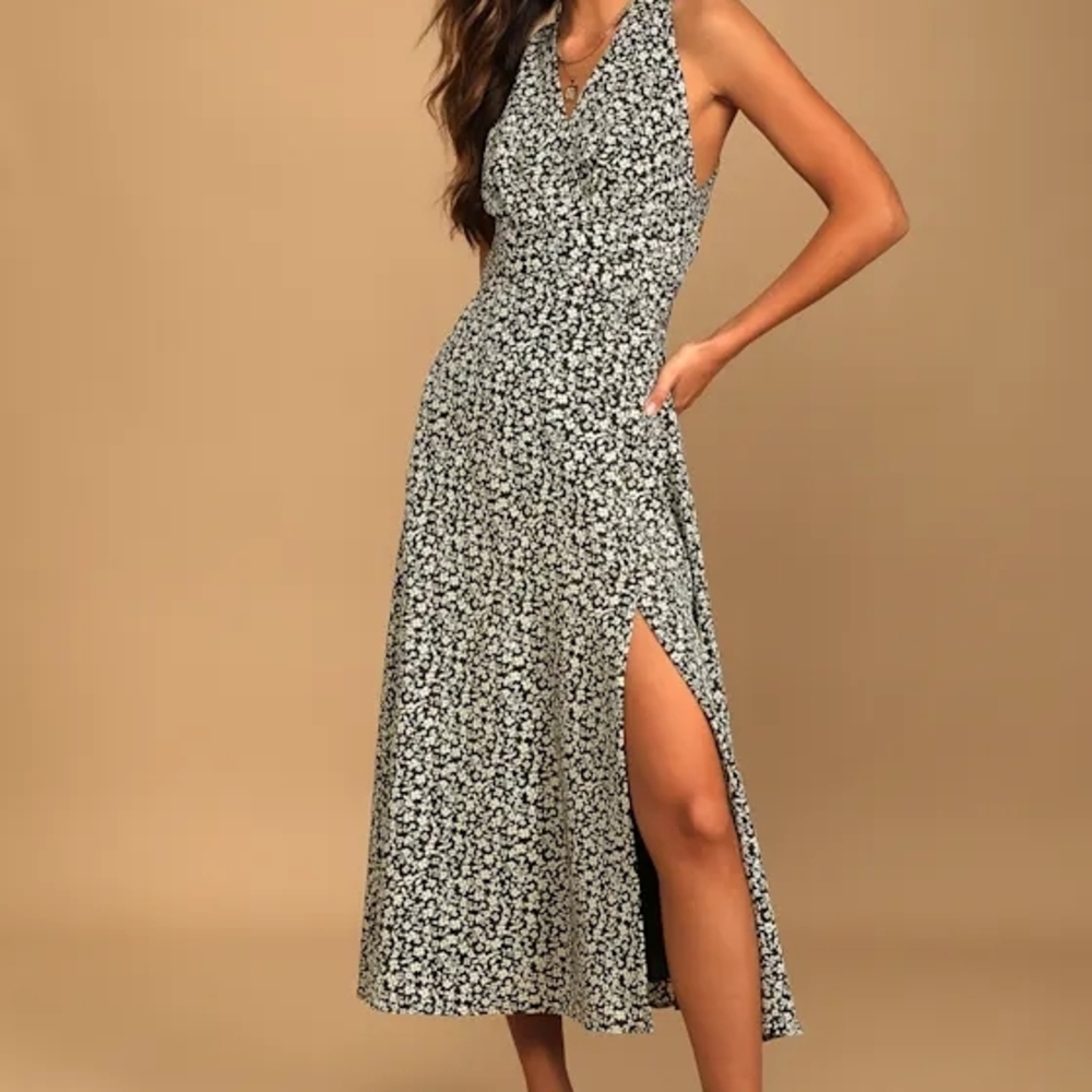 Lulu's Black and White Floral Midi Dress
